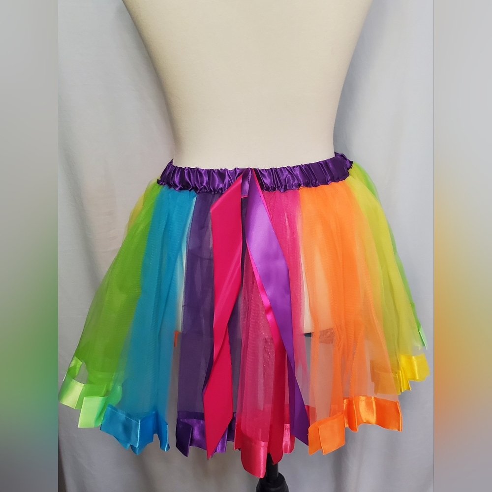 NEW Women’s Rainbow Tutu Skirt Colorful Costume Party Skirt XL Medium Fit